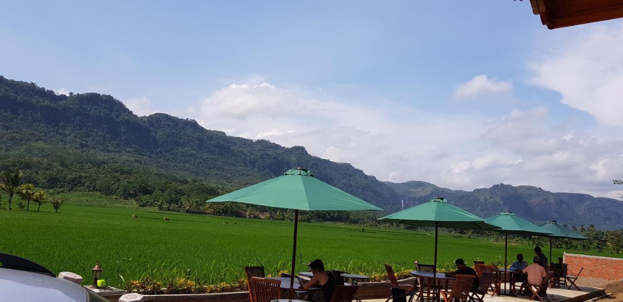 Vila tenjo gunung Cilowa Bagian luar foto
